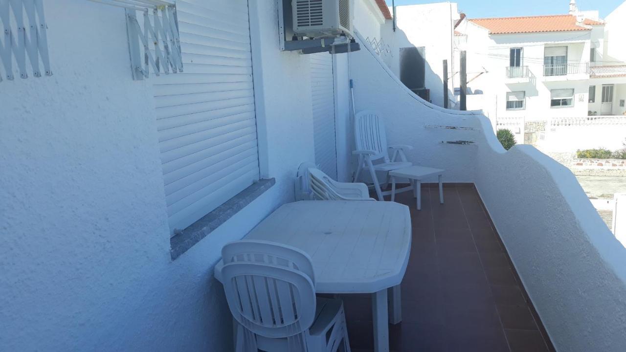 Apartamentos Salema Praia Club Luaran gambar