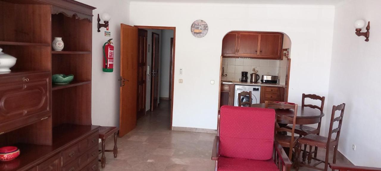 Apartamentos Salema Praia Club Luaran gambar