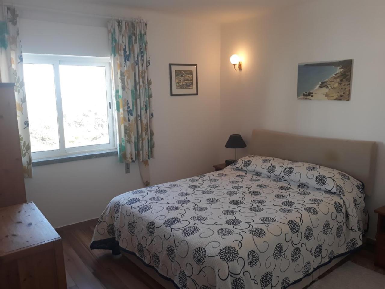 Apartamentos Salema Praia Club Luaran gambar