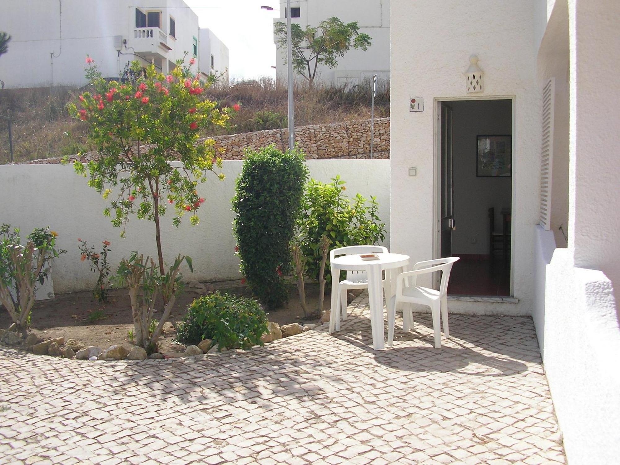 Apartamentos Salema Praia Club Luaran gambar