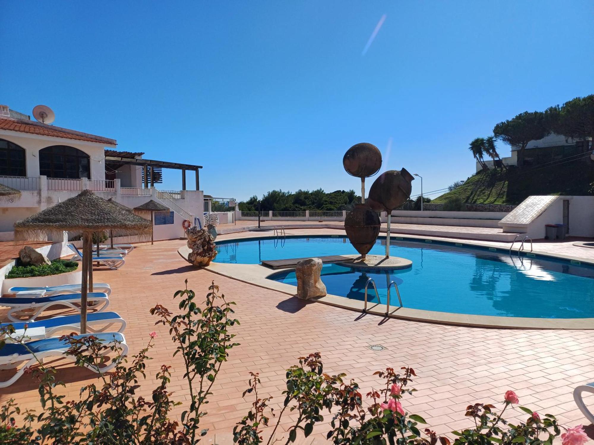 Apartamentos Salema Praia Club Luaran gambar
